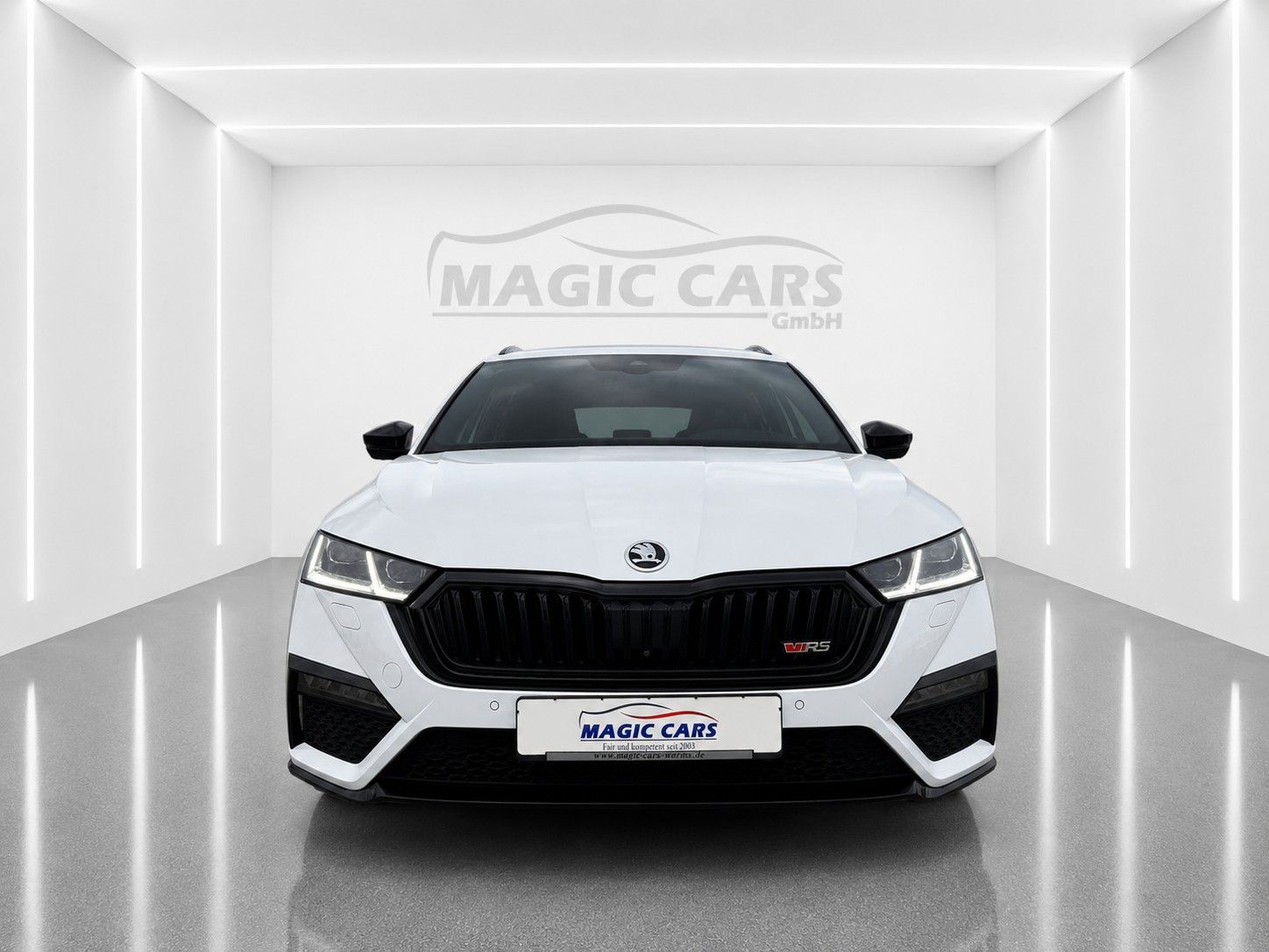 Fahrzeugabbildung SKODA Octavia Combi 2.0 TDI DSG RS*Matrix*Massage*AHK*