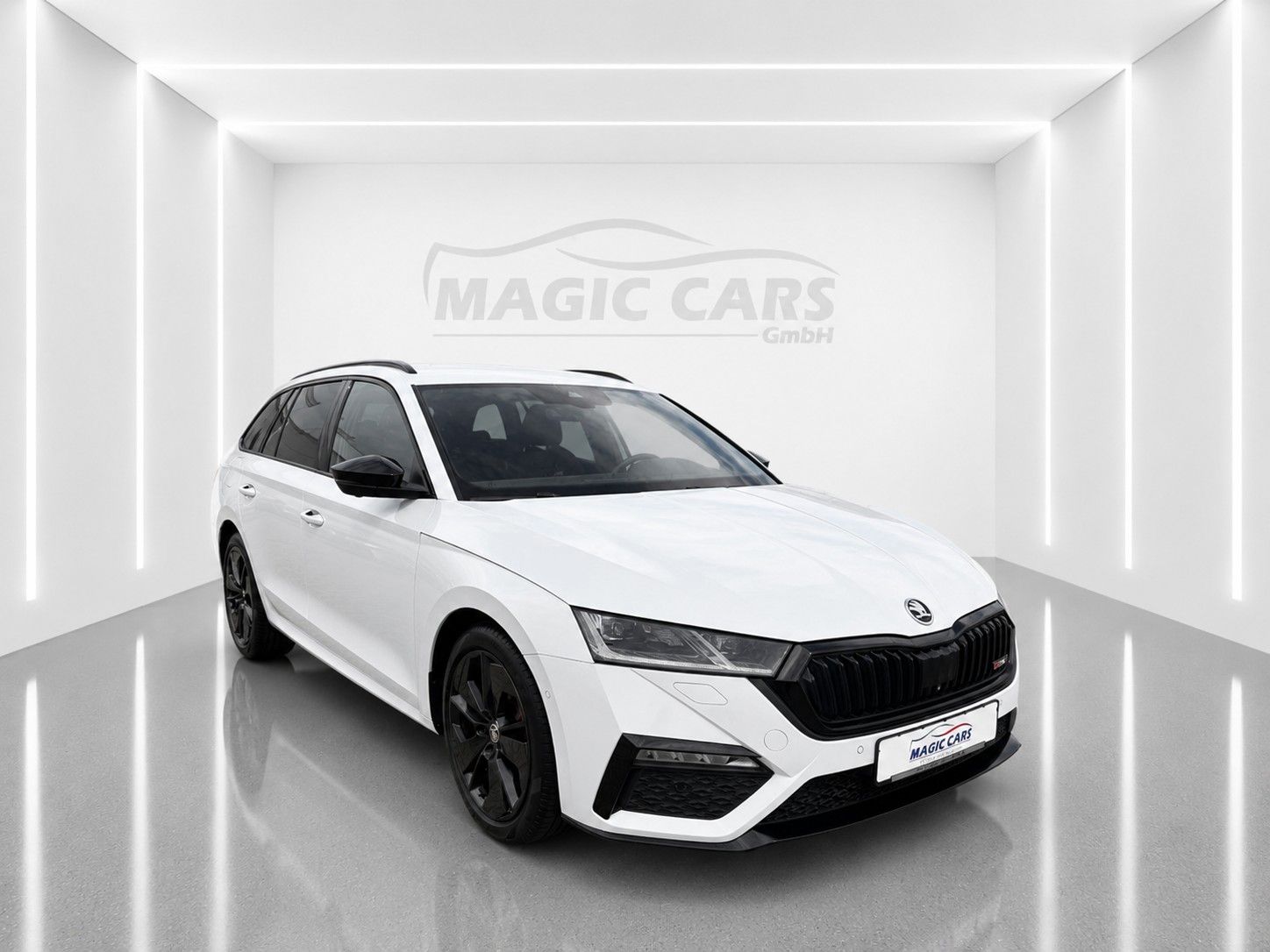 Fahrzeugabbildung SKODA Octavia Combi 2.0 TDI DSG RS*Matrix*Massage*AHK*