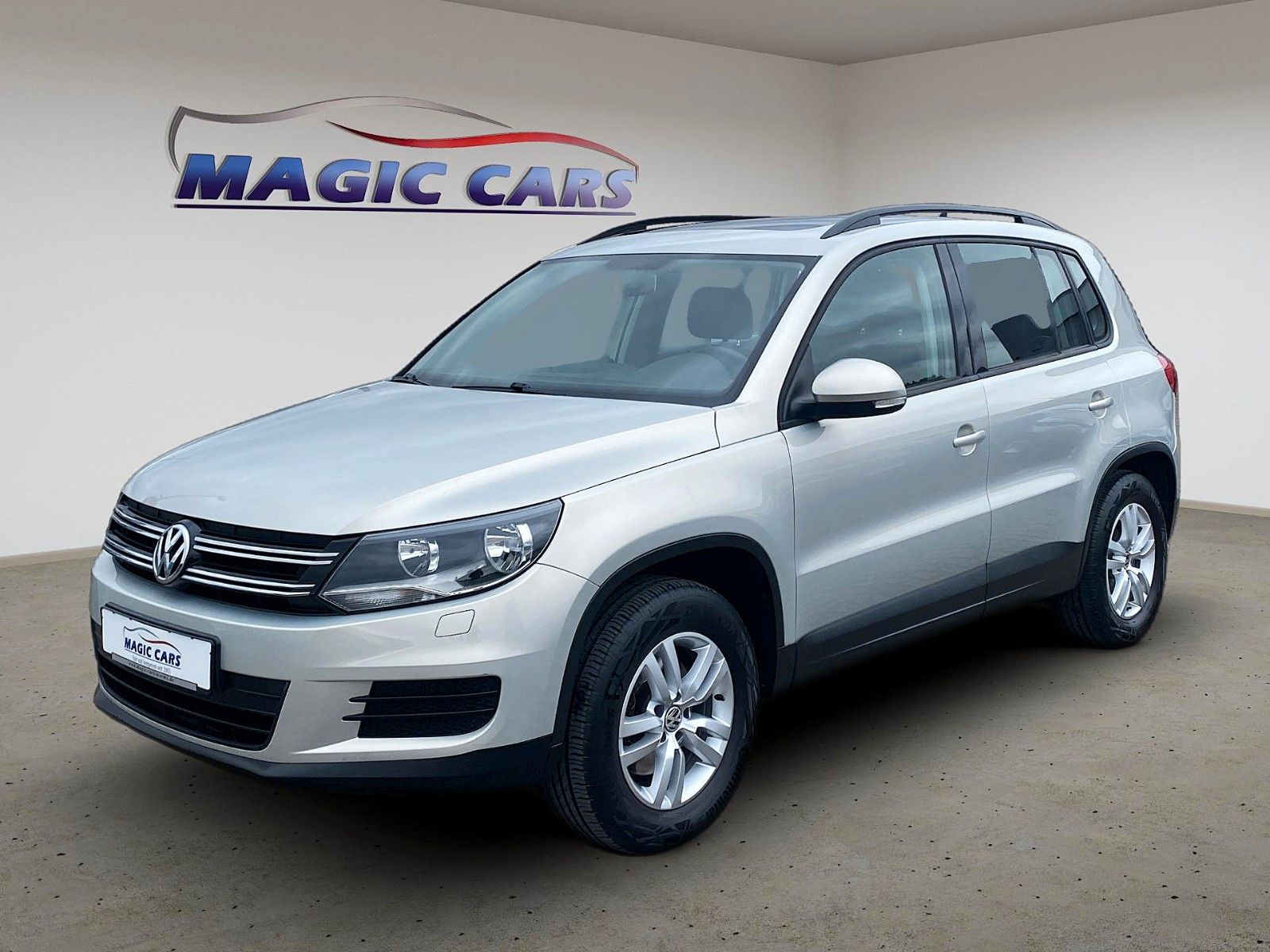 Fahrzeugabbildung Volkswagen Tiguan Trend & Fun BMT*Leder*Pano-Dach*AHK*