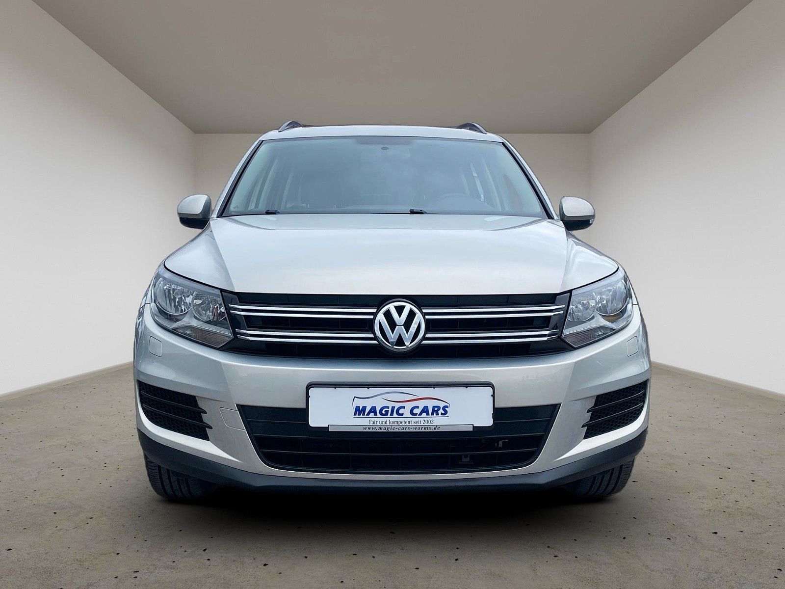 Fahrzeugabbildung Volkswagen Tiguan Trend & Fun BMT*Leder*Pano-Dach*AHK*
