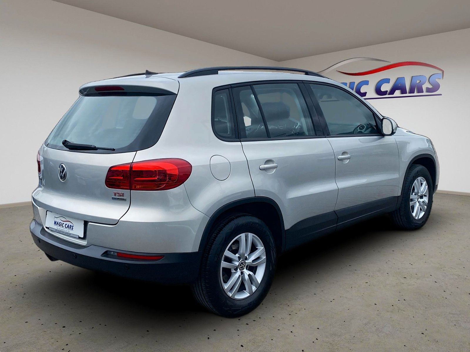 Fahrzeugabbildung Volkswagen Tiguan Trend & Fun BMT*Leder*Pano-Dach*AHK*