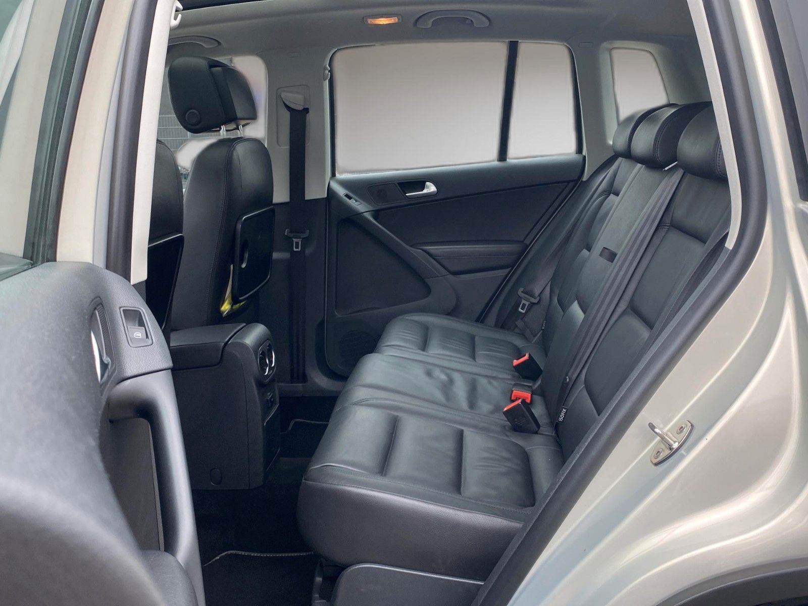 Fahrzeugabbildung Volkswagen Tiguan Trend & Fun BMT*Leder*Pano-Dach*AHK*