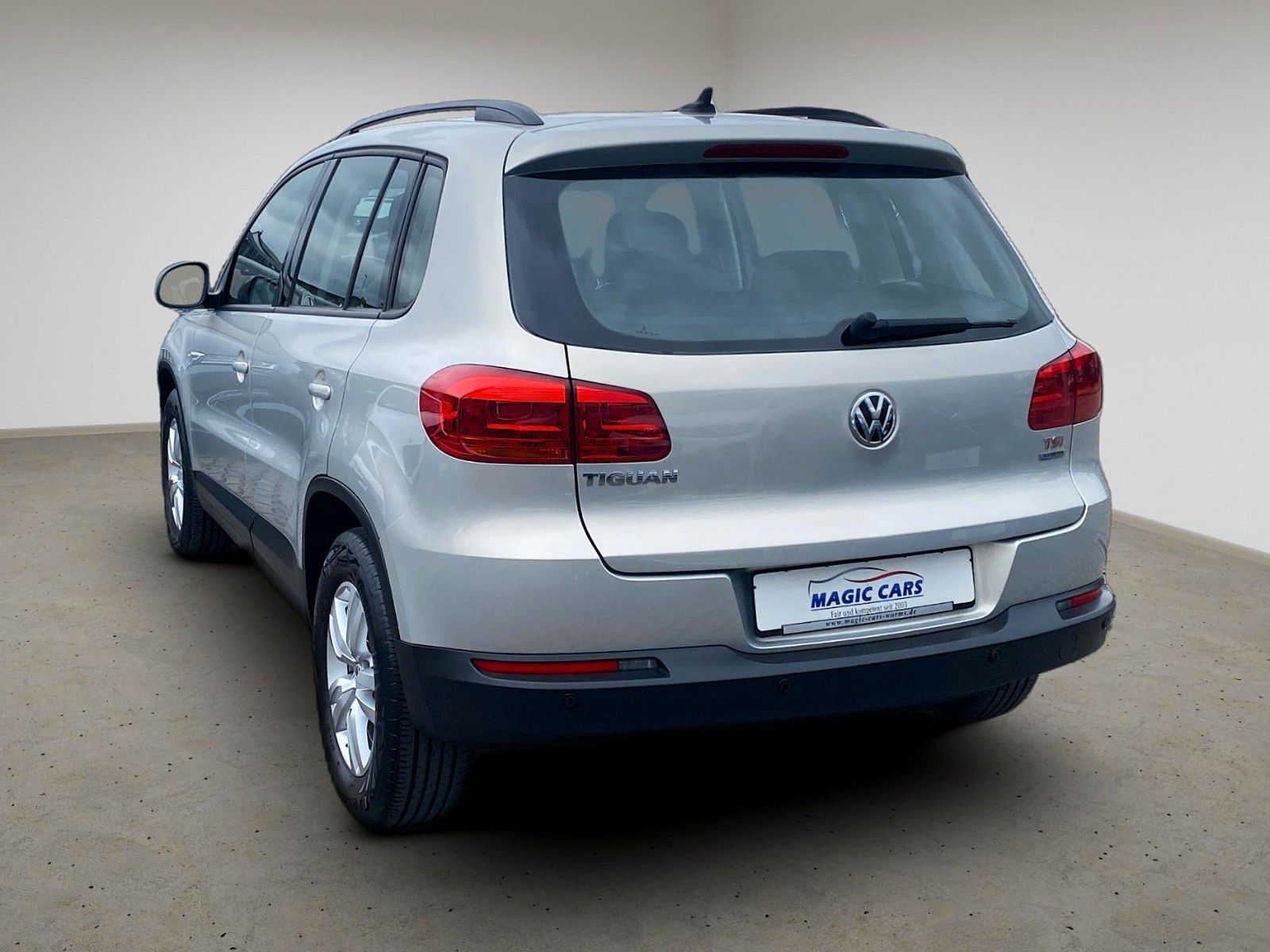 Fahrzeugabbildung Volkswagen Tiguan Trend & Fun BMT*Leder*Pano-Dach*AHK*