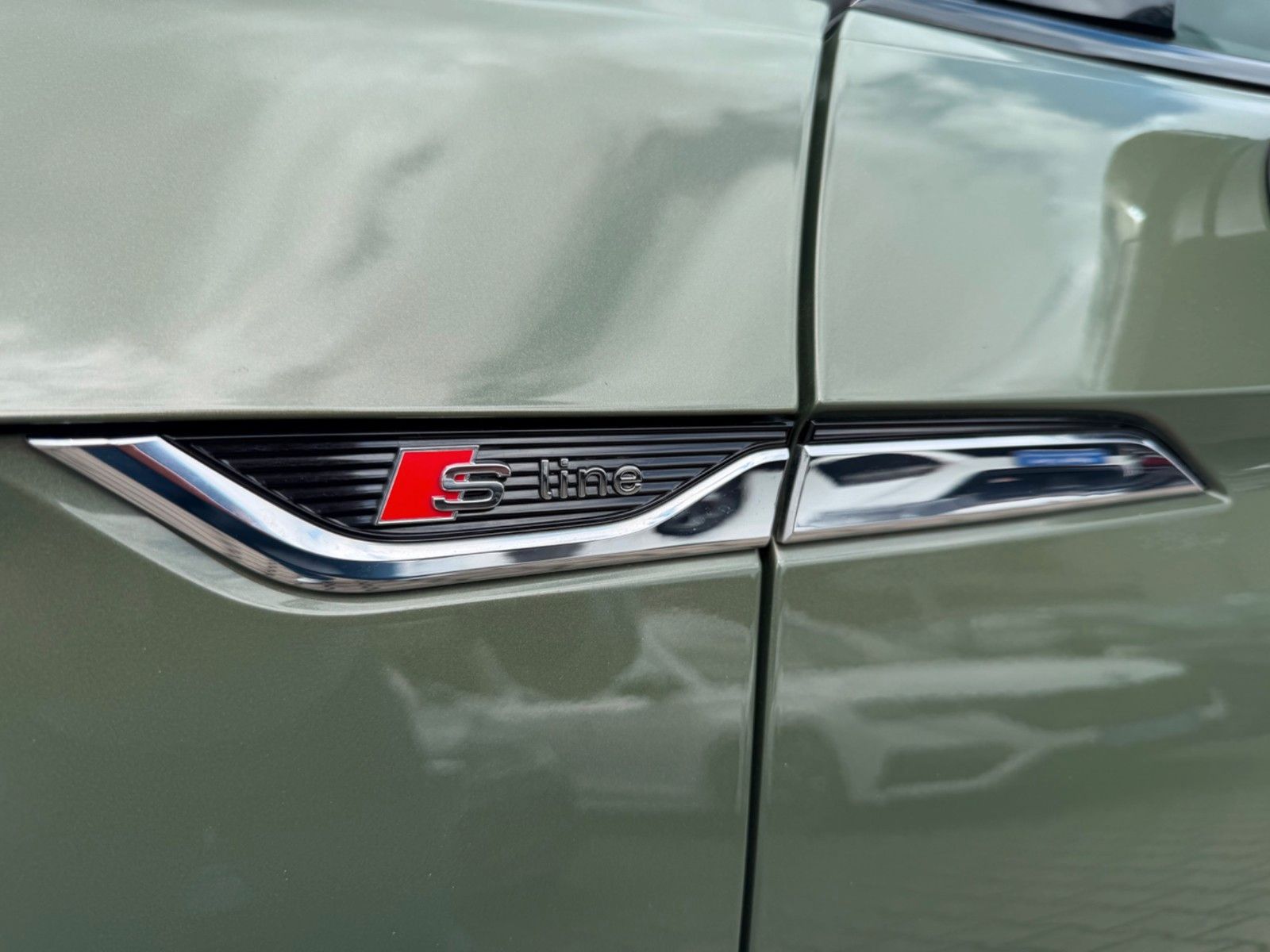 Fahrzeugabbildung Audi A5 Sportback 40 TFSI quattro S line *Matrix*B&O*