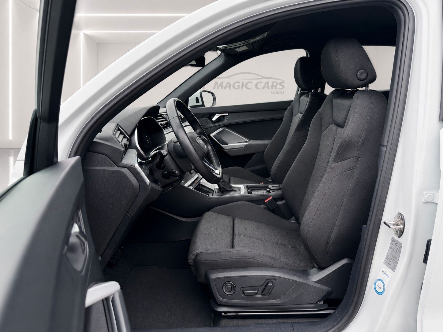 Fahrzeugabbildung Audi Q3 45 TFSI quattro S line *Stand*Virtaul*SONOS*