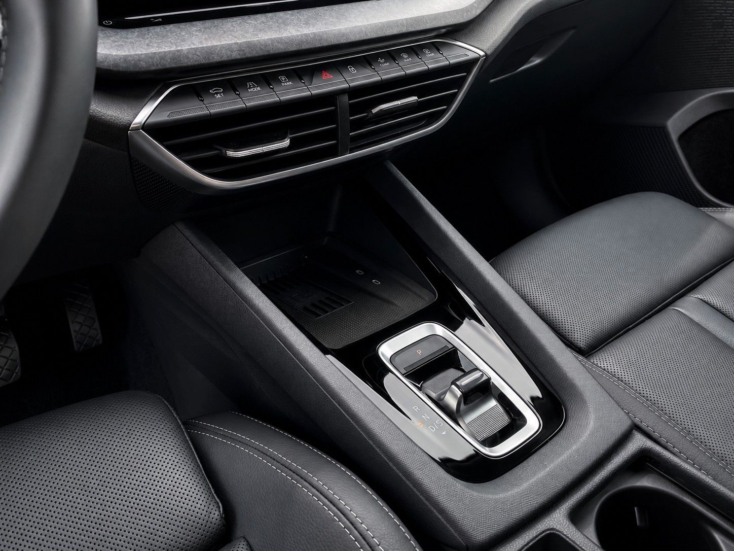 Fahrzeugabbildung SKODA Octavia Combi 2.0 TDI Selection *Matrix*Leder*