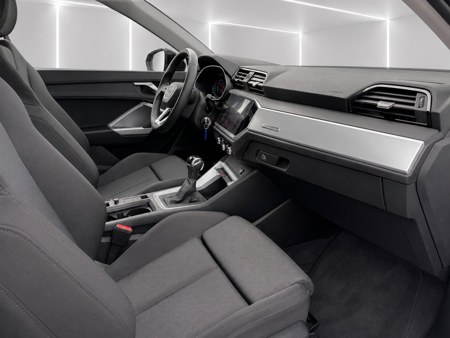 Fahrzeugabbildung Audi Q3 35 TFSI advanced*Autom.*AHK*LED*Navi*Spur*DAB