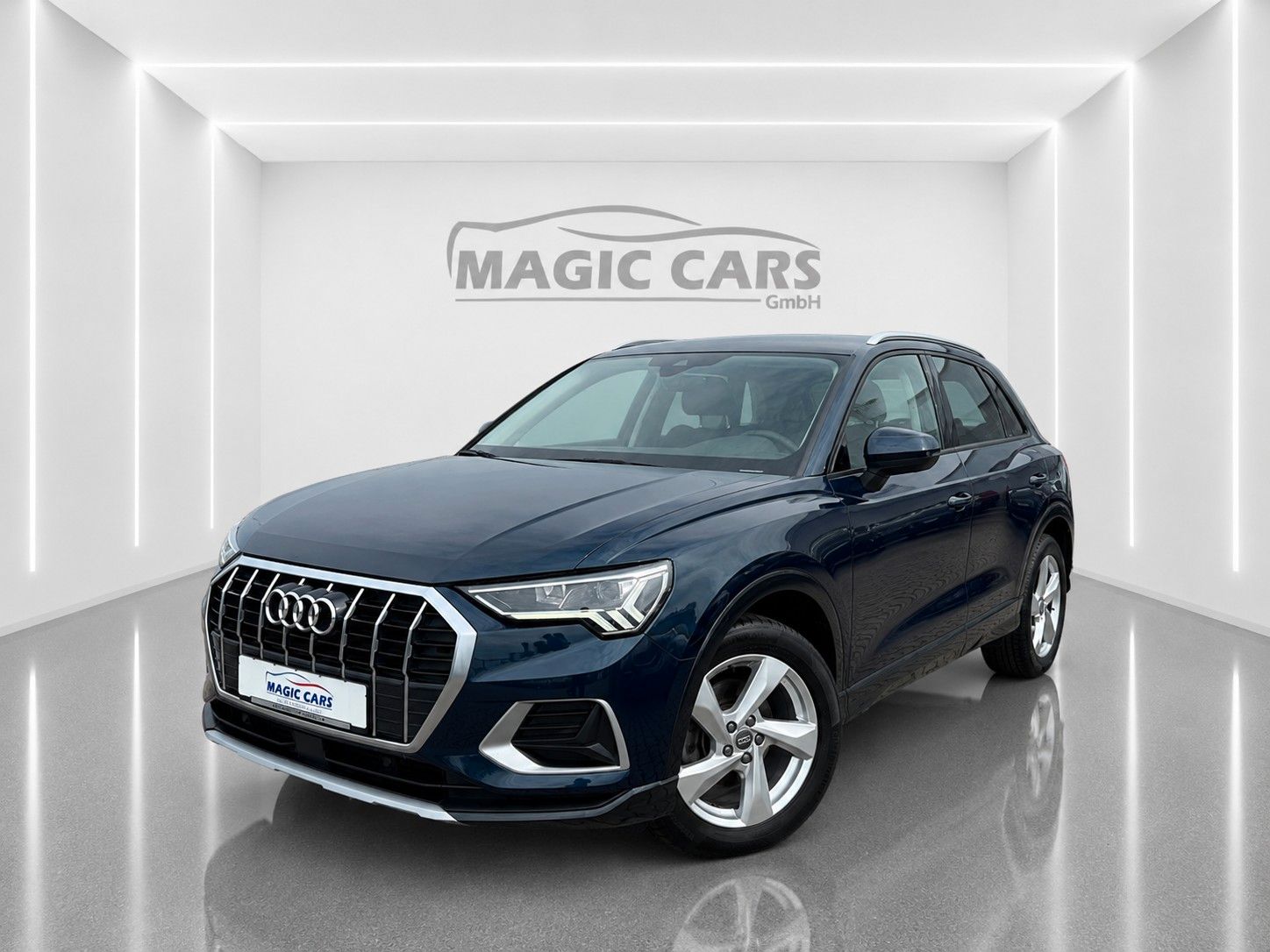 Fahrzeugabbildung Audi Q3 35 TFSI advanced*Autom.*AHK*LED*Navi*Spur*DAB