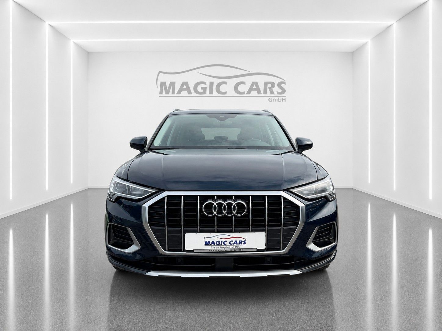 Fahrzeugabbildung Audi Q3 35 TFSI advanced*Autom.*AHK*LED*Navi*Spur*DAB