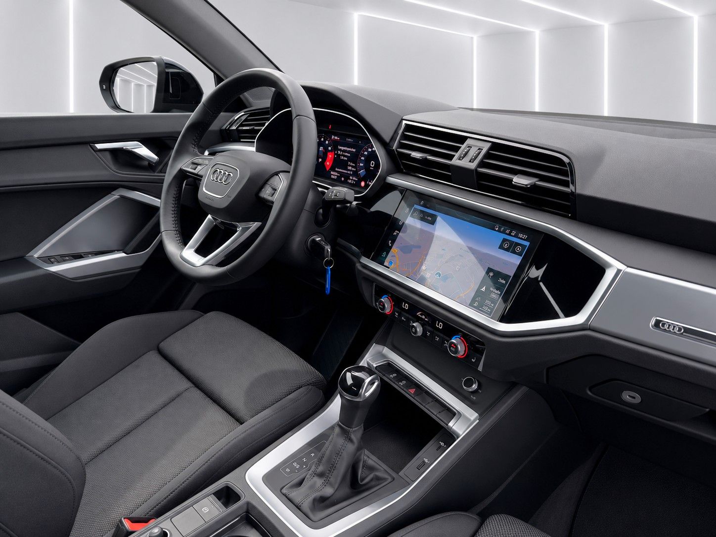 Fahrzeugabbildung Audi Q3 35 TFSI advanced*Autom.*AHK*LED*Navi*Spur*DAB
