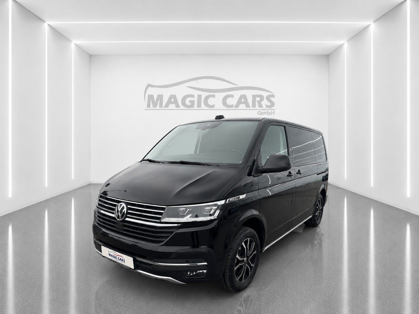 Fahrzeugabbildung Volkswagen T6 Bulli DSG*LED*5 Sitzer*AHK*Kamera*SHZ*1.Hand*
