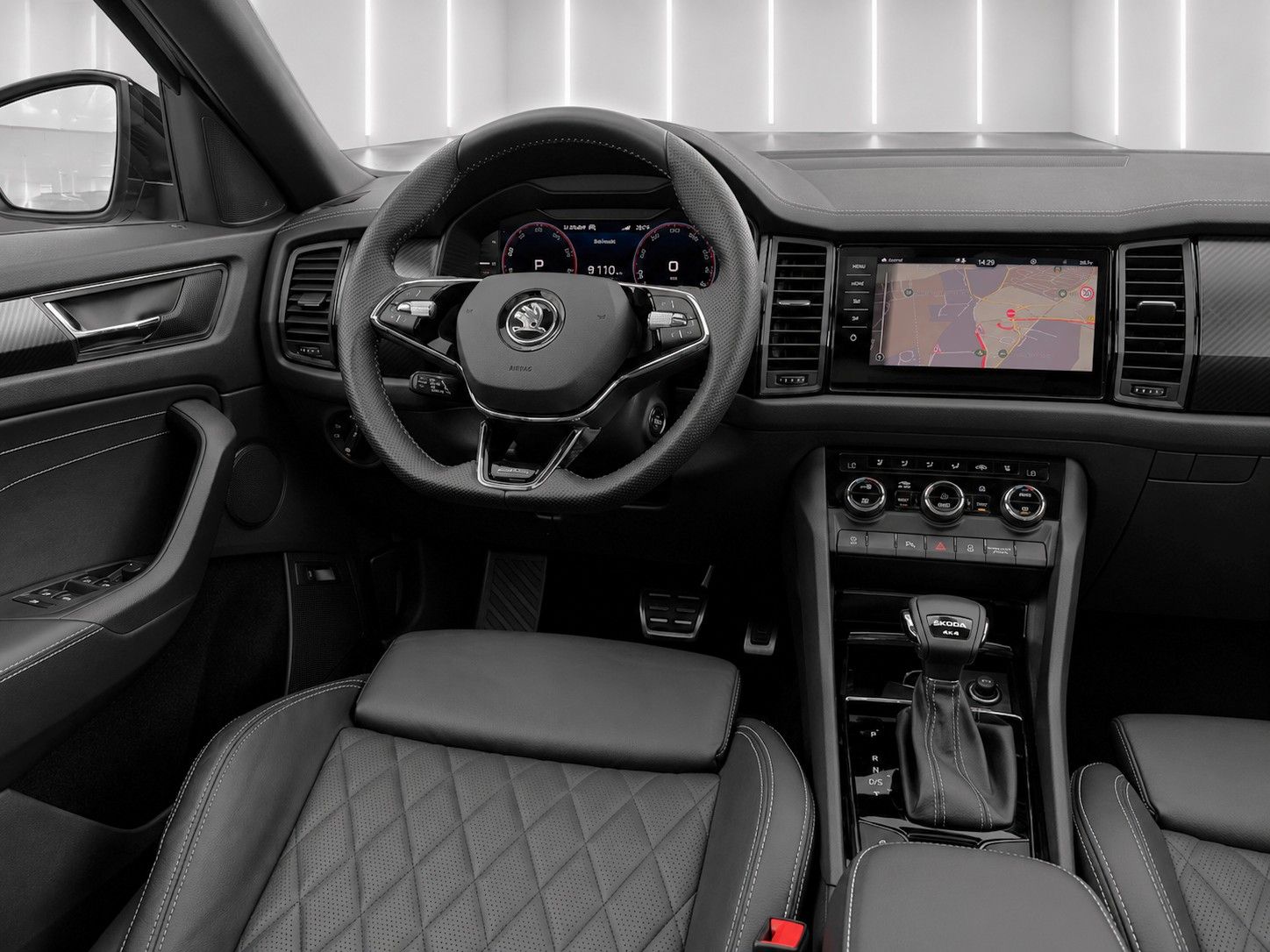 Fahrzeugabbildung SKODA Kodiaq 2.0 TSI 4x4 DSG Sportline*7-Sitze*Matrix*