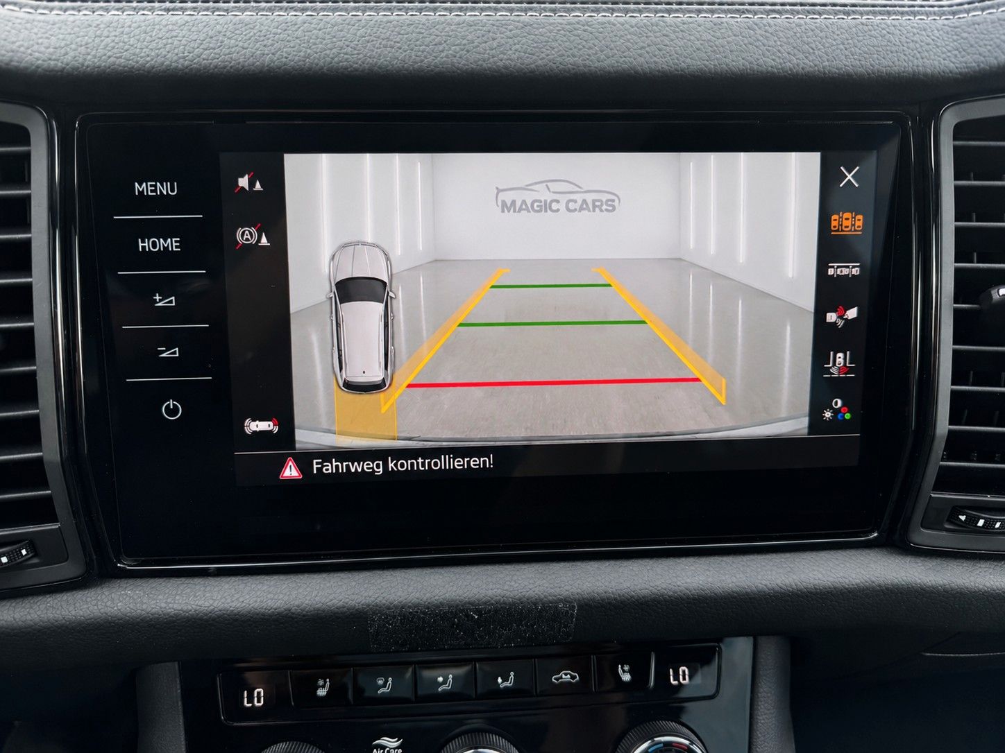 Fahrzeugabbildung SKODA Kodiaq 2.0 TSI 4x4 DSG Sportline*7-Sitze*Matrix*