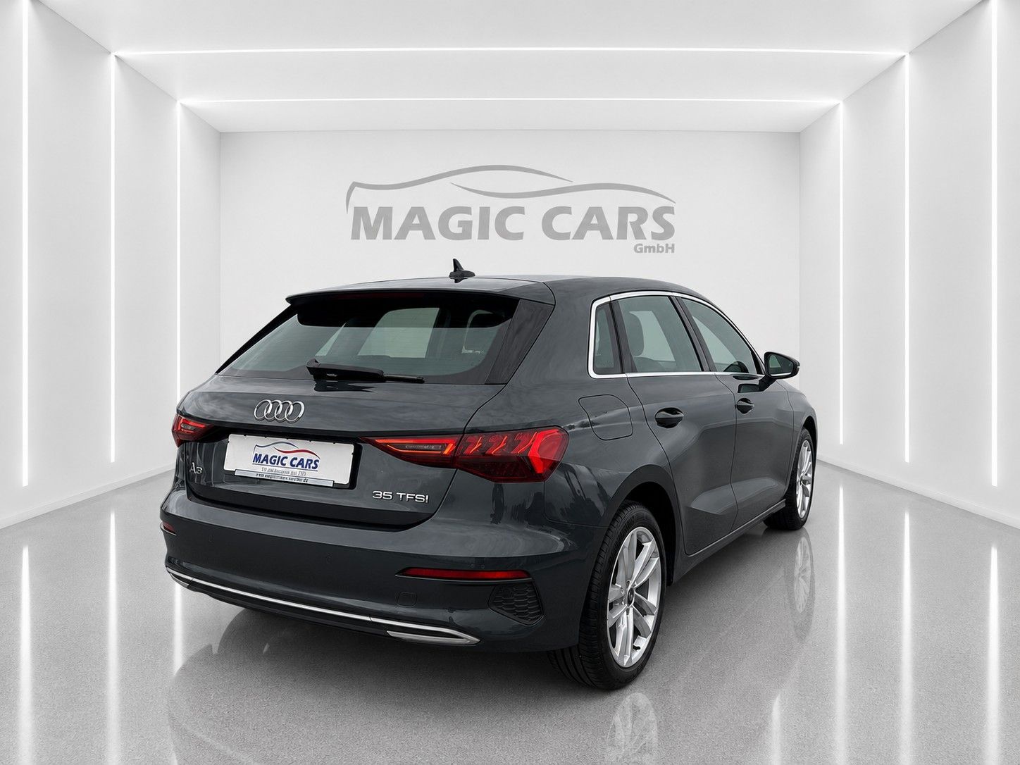 Fahrzeugabbildung Audi A3 35 TFSI Sportback advanced *Matrix*Pano*