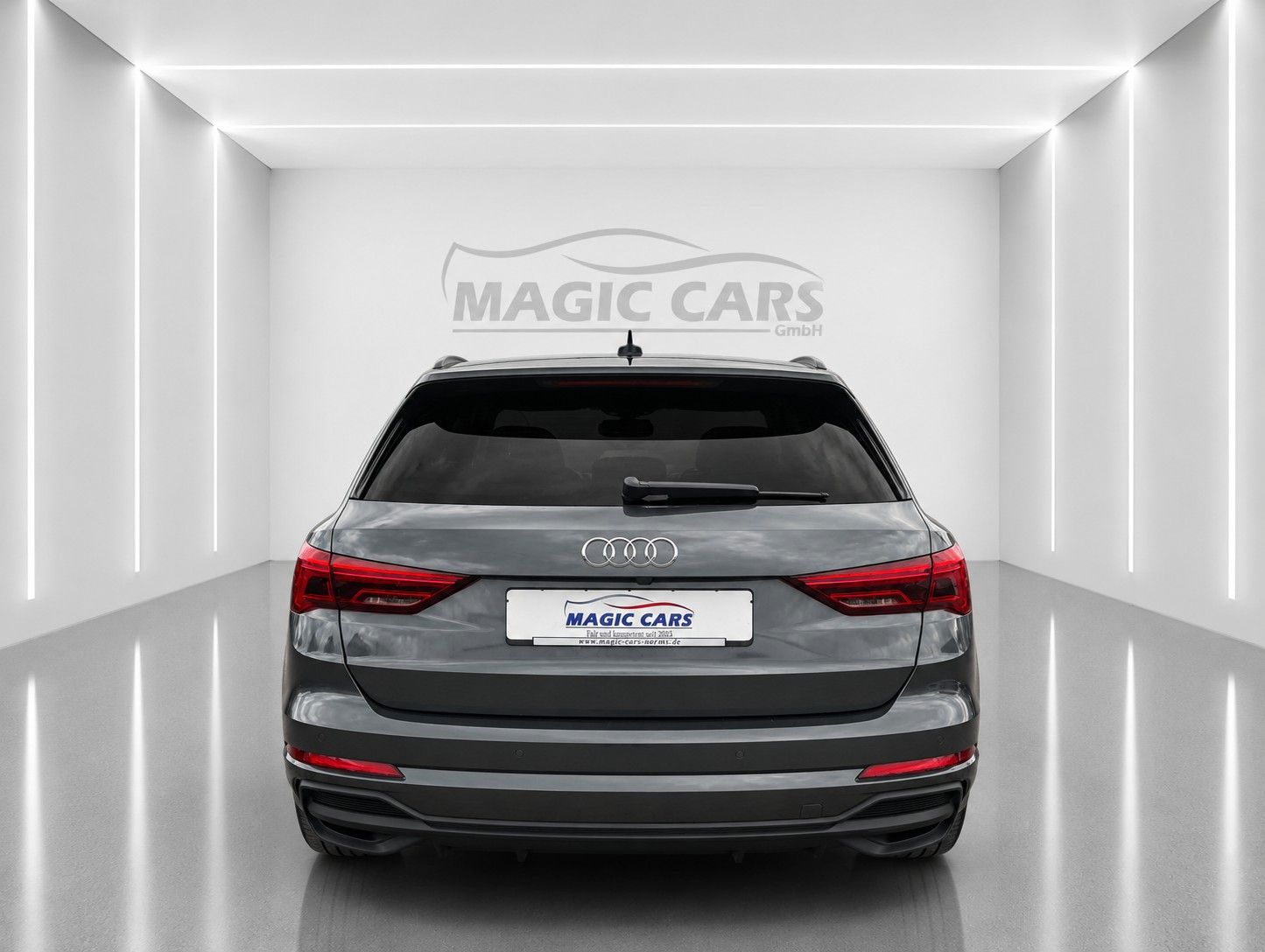 Fahrzeugabbildung Audi Q3 35 TFSI S line *Black-Style*LED*AHK*VIRTUAL*
