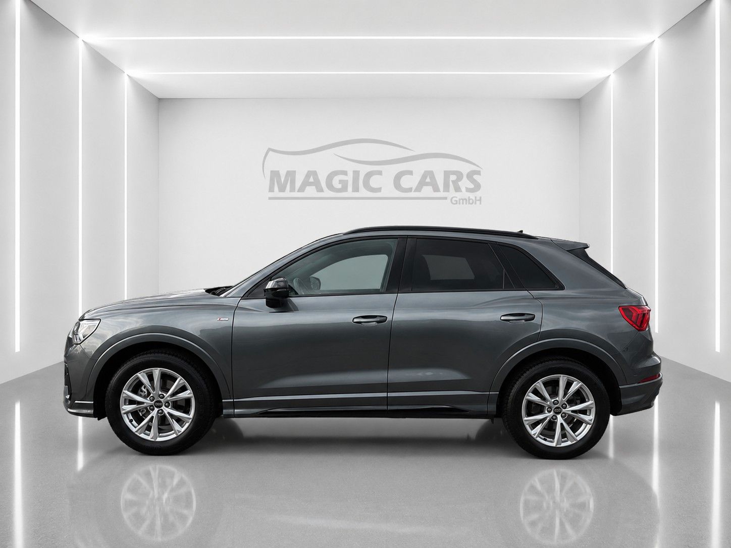 Fahrzeugabbildung Audi Q3 35 TFSI S line *Black-Style*LED*AHK*VIRTUAL*