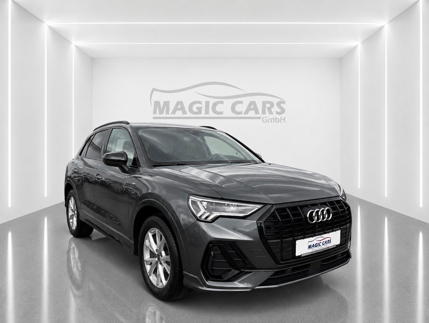 Fahrzeugabbildung Audi Q3 35 TFSI S line *Black-Style*LED*AHK*VIRTUAL*