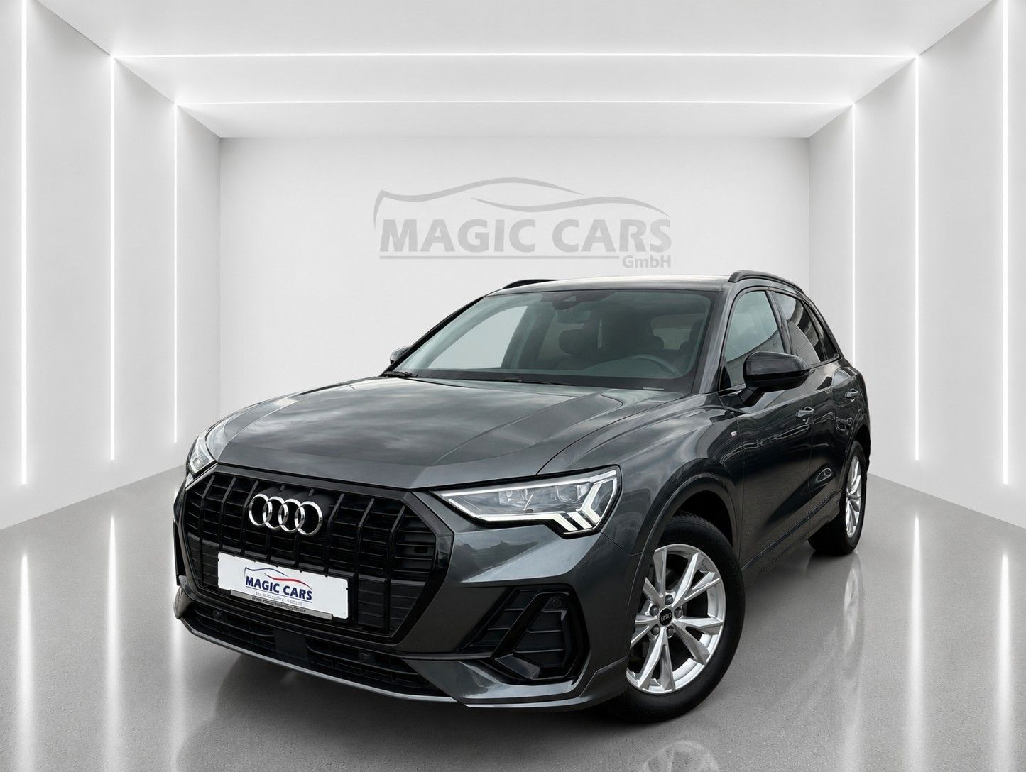 Fahrzeugabbildung Audi Q3 35 TFSI S line *Black-Style*LED*AHK*VIRTUAL*
