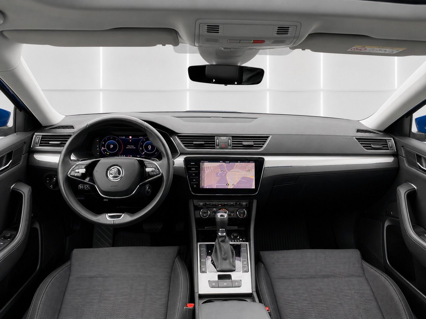 Fahrzeugabbildung SKODA Superb Combi 2.0 TDI DSG Style*Mega-Ausstattung*